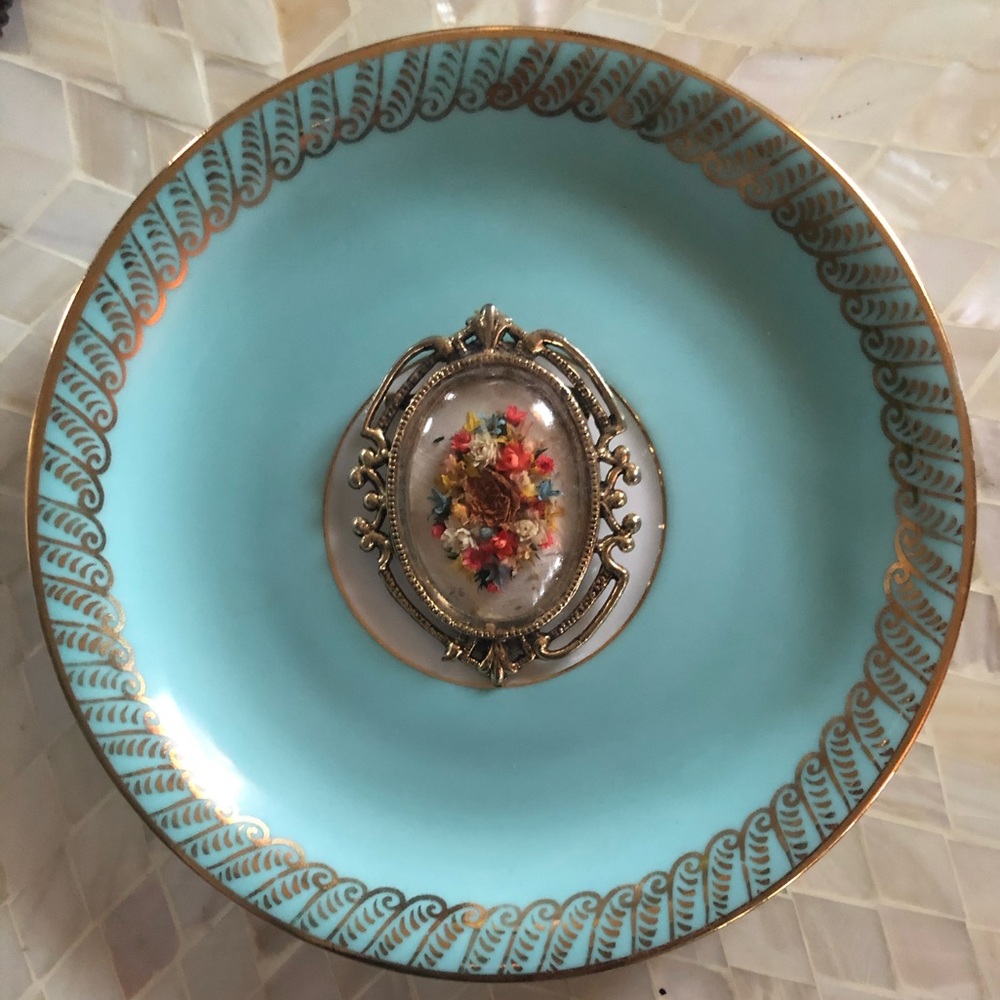 Vintage Dried Flowers Under Dome Bubble Brooch Pendant - Picture 5 of 9